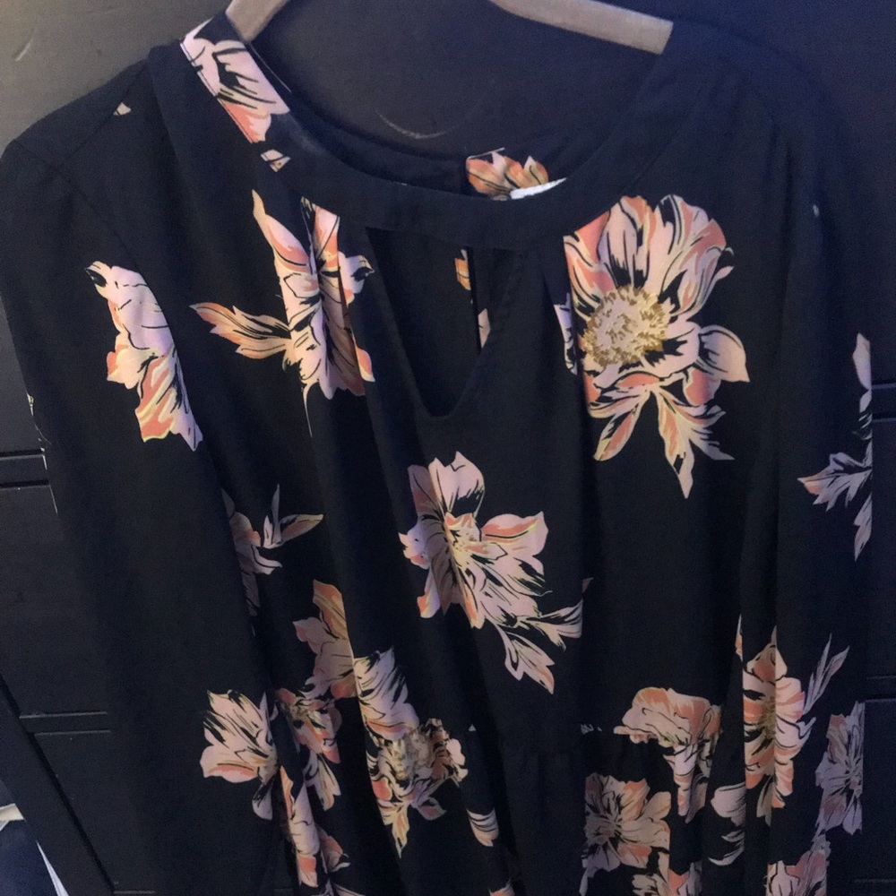 Black and floral long sleeve blouse - Picture 2 of 4